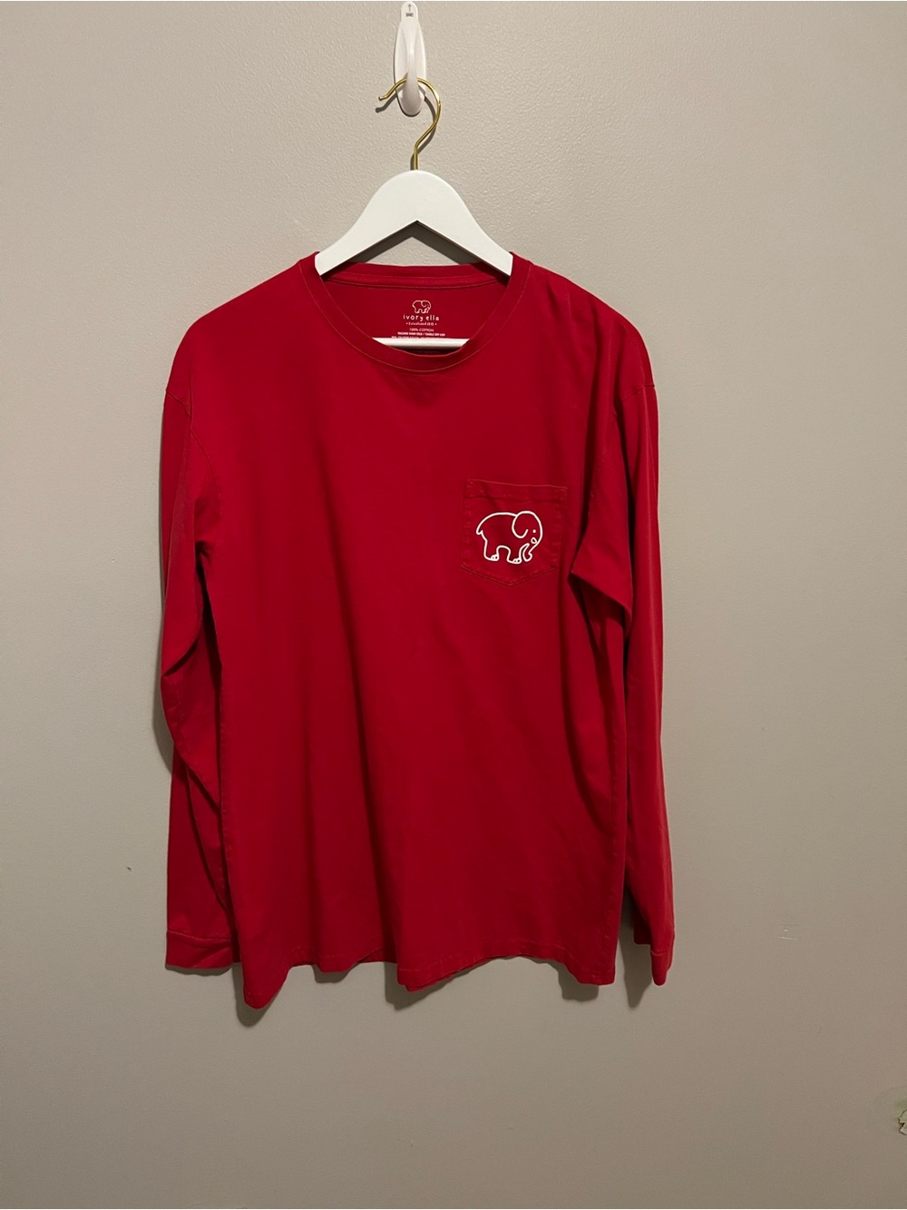 Ivory Ella Christmas Red Long Sleeve Pocket Tee